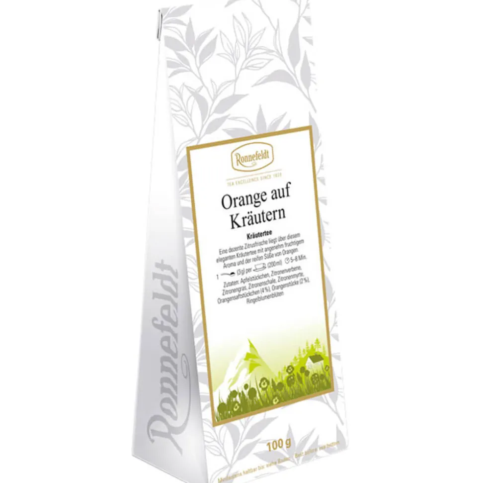 Kräutertee Orange auf Kräutern